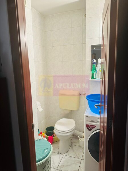Apartament 3 camere Drumul Sarii- Razoare.