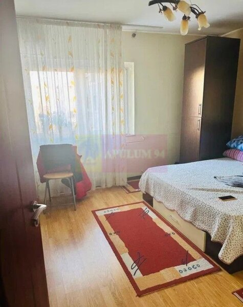 Apartament 3 camere Drumul Sarii- Razoare.